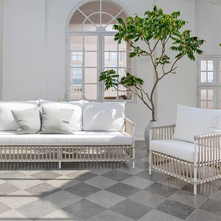 Sika-Design Outdoor Caroline Sofa og lænestol i dove white