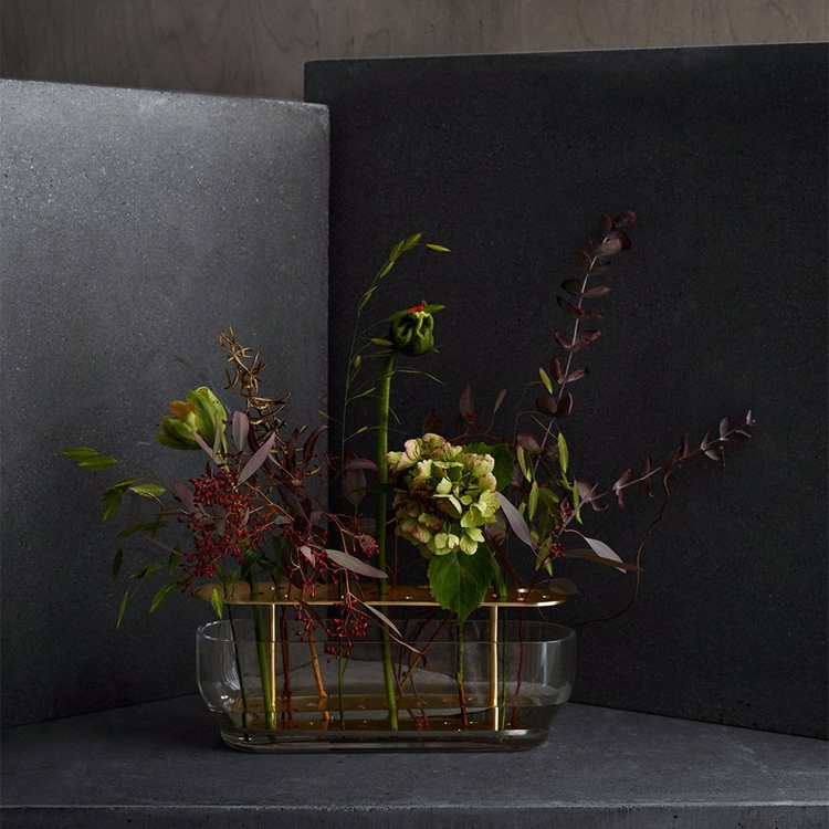 Fritz Hansen Ikebana Vase Glas og Messing Lang miljø