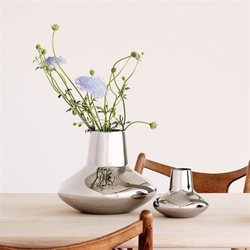 Elegant HK Vase fra Georg Jensen til stuemiljøe