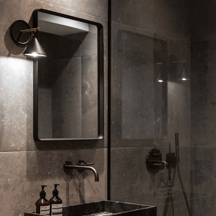 Audo Norm Spejl rektangulær på badeværelse