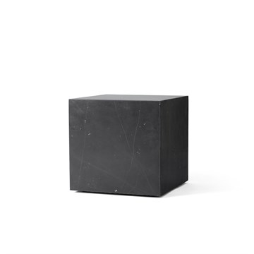 Audo Plinth Marmorbord Cubic Black Sort Skrå