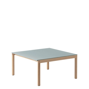 Muuto Couple Coffee Table Plain 80 X 84 - Lys Blå/Eg