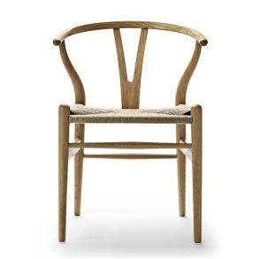 Carl Hansen & Søn CH24 Y-Stol fra Wegner i Eg (Naturflet)